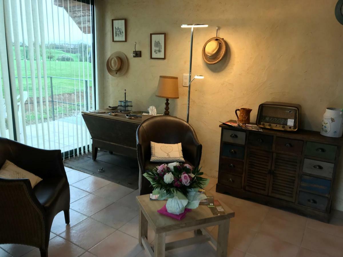 Domaine Borchamps. Villa Saint-Nizier-sous-Charlieu Luaran gambar